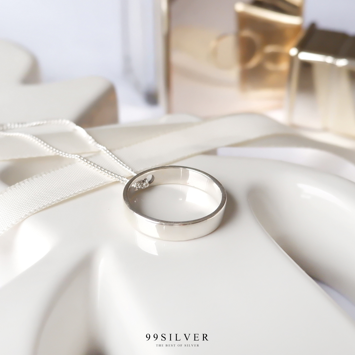 สร้อยจี้แหวน ตัวเรือนแหวนเป็นเงินแท้ มาพร้อมสร้อยเงินสวยงาม