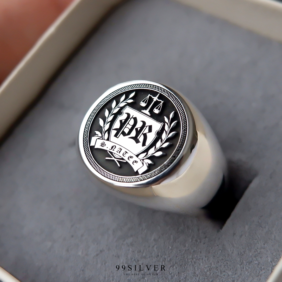 แหวน Signet Ring ออกแบบได้เองตามที่ต้องการ ตัวเรือนหน้ากลม 14x14 มิลลิเมตร