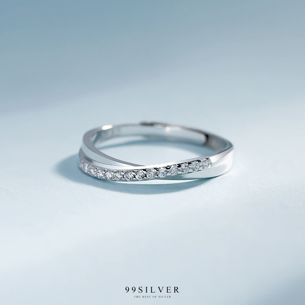 แหวนสแตนเลสแท้ประดับเพชร Cz Swiss แท้ทรงไขว้เล็ก แหวนก้านละ 1 มิลลิเมตร