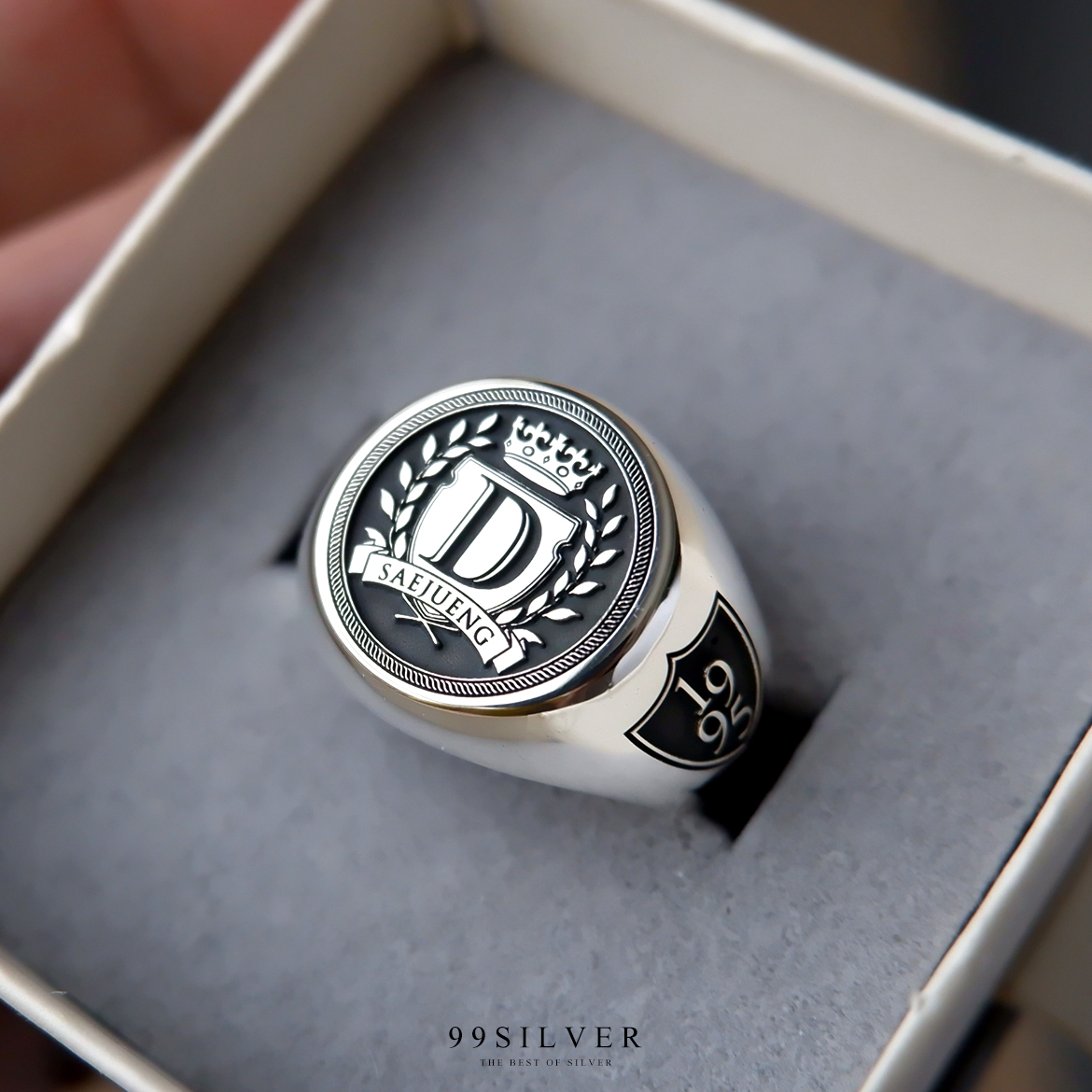 แหวน Signet Ring ออกแบบได้เองตามที่ต้องการ ตัวเรือนหน้ากลม 14x14 มิลลิเมตร