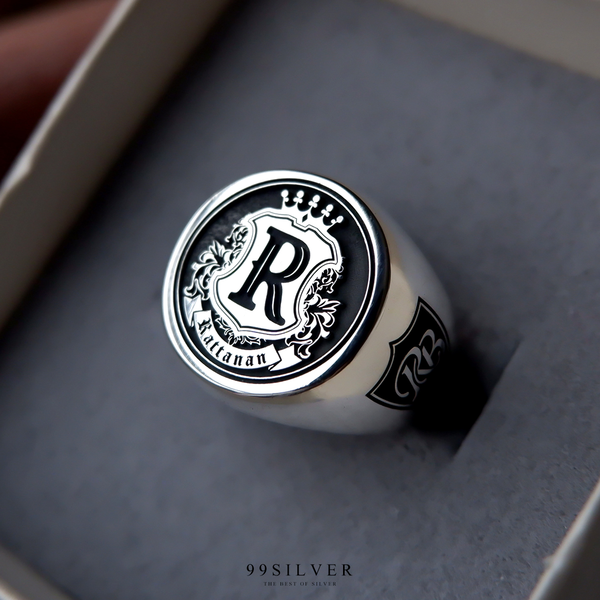 แหวน Signet Ring ออกแบบได้เองตามที่ต้องการ ตัวเรือนหน้ากลม 14x14 มิลลิเมตร